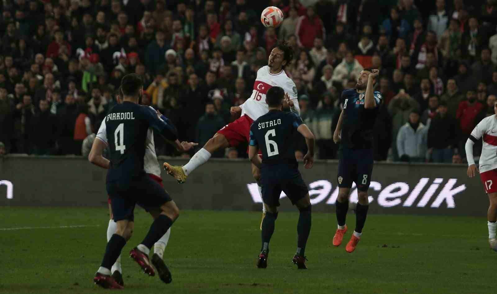 2024 Avrupa Şampiyonası Elemeleri: Türkiye: 0 - Hırvatistan: 2 (Maç sonucu)