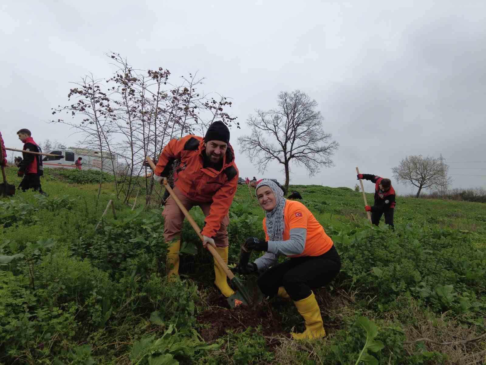 Gürak’tan anlamlı fidan dikimi