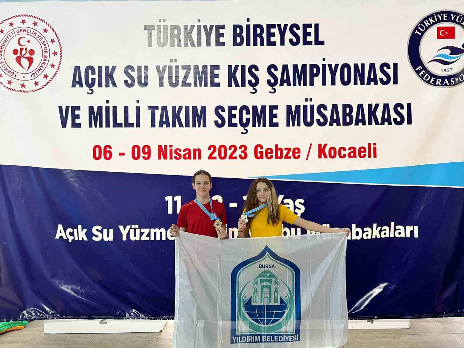 Yıldırım’ın altın kulaçlarından 15 madalya