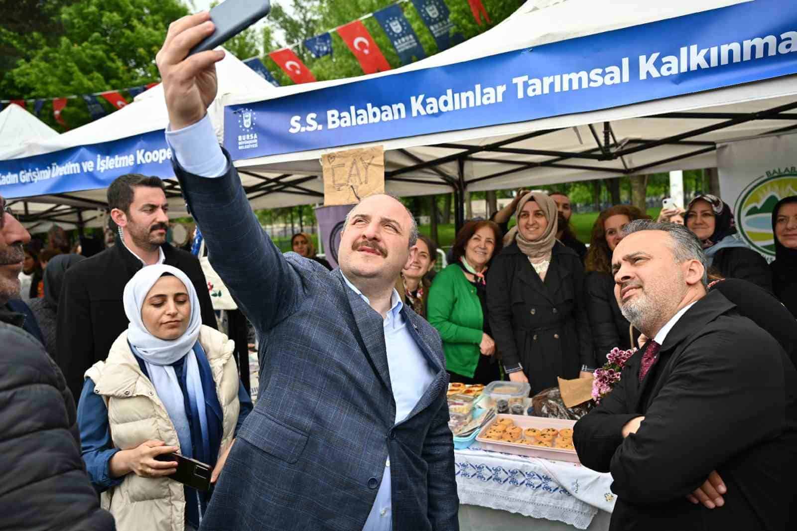 7 dakikada 7 pide yedi, 5 çeyrek altın kazandı