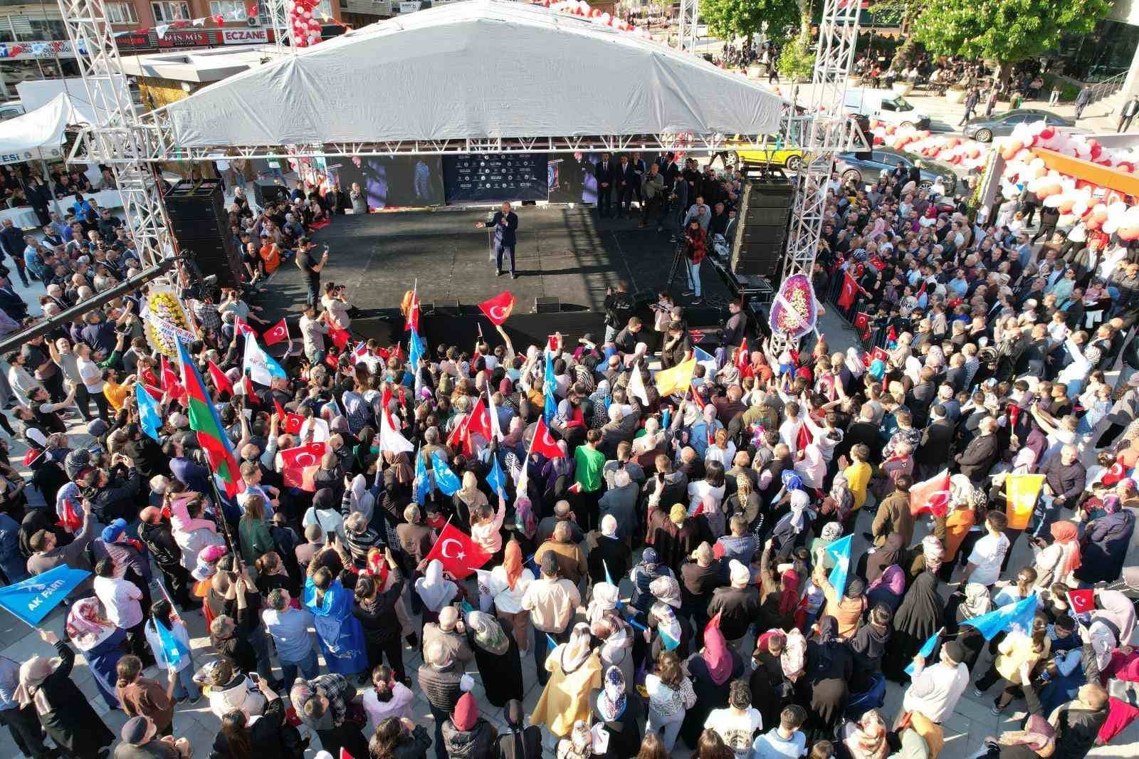 Bakan Varank Bursa’da 500 milyon liralık yatırımların açılışını yaptı
