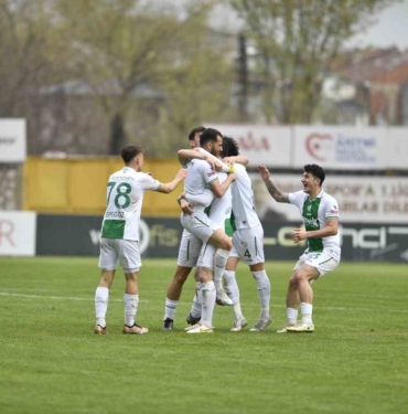 Bursaspor’un Özer Hurmacı ile golcü kimliği ortaya çıktı