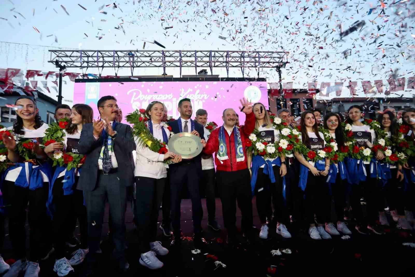 Mudanya’da ‘Poyraz’ coşkuyla esti