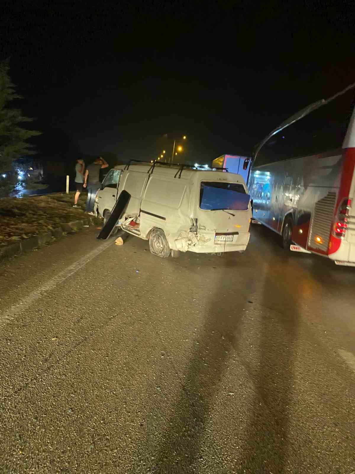 Bursa’da peş peşe trafik kazası : 7 yaralı