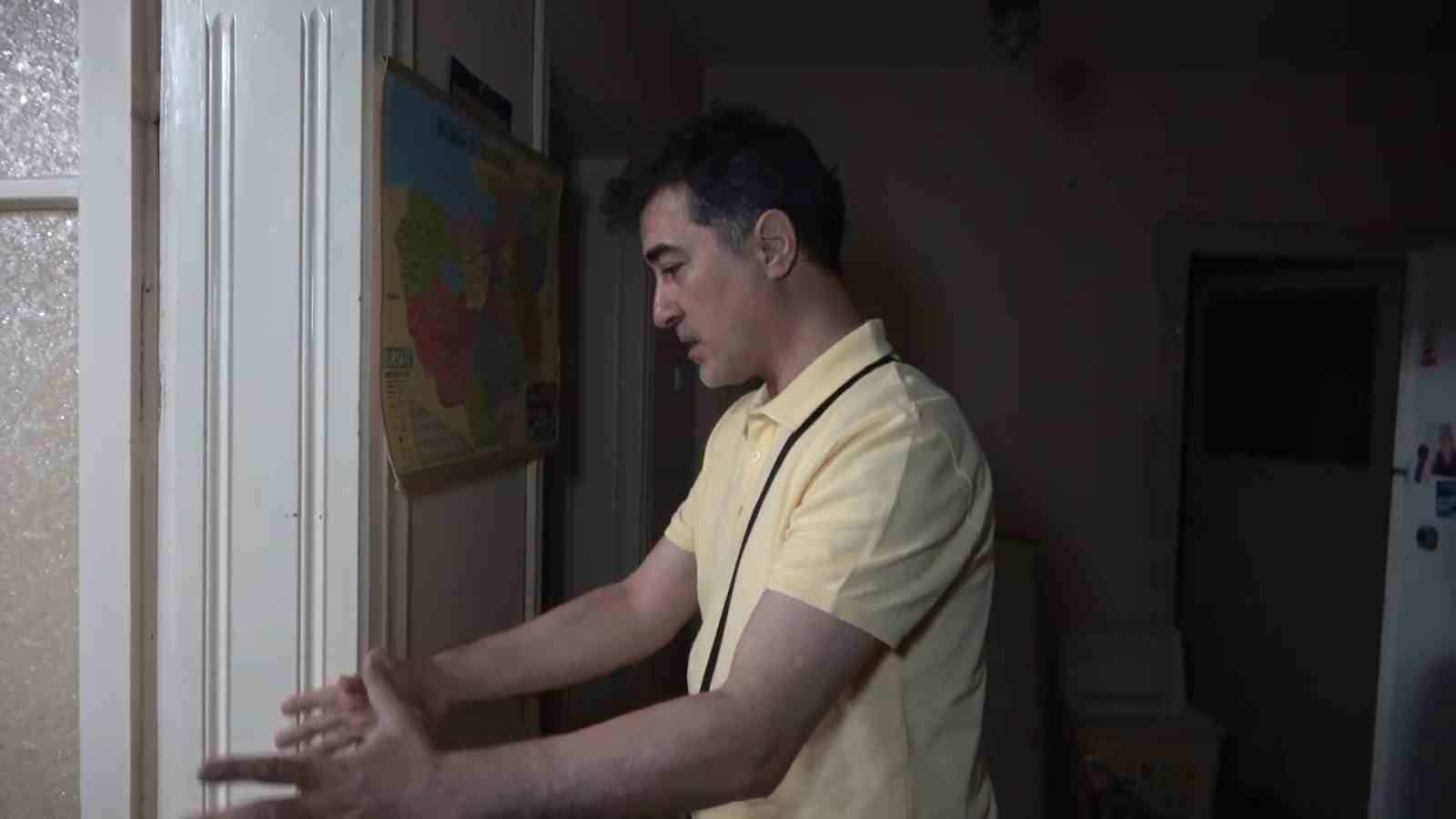 (Özel) Soydukları 3 katlı evi otel gibi kullanan hırsızlar, ev sahibini şok etti