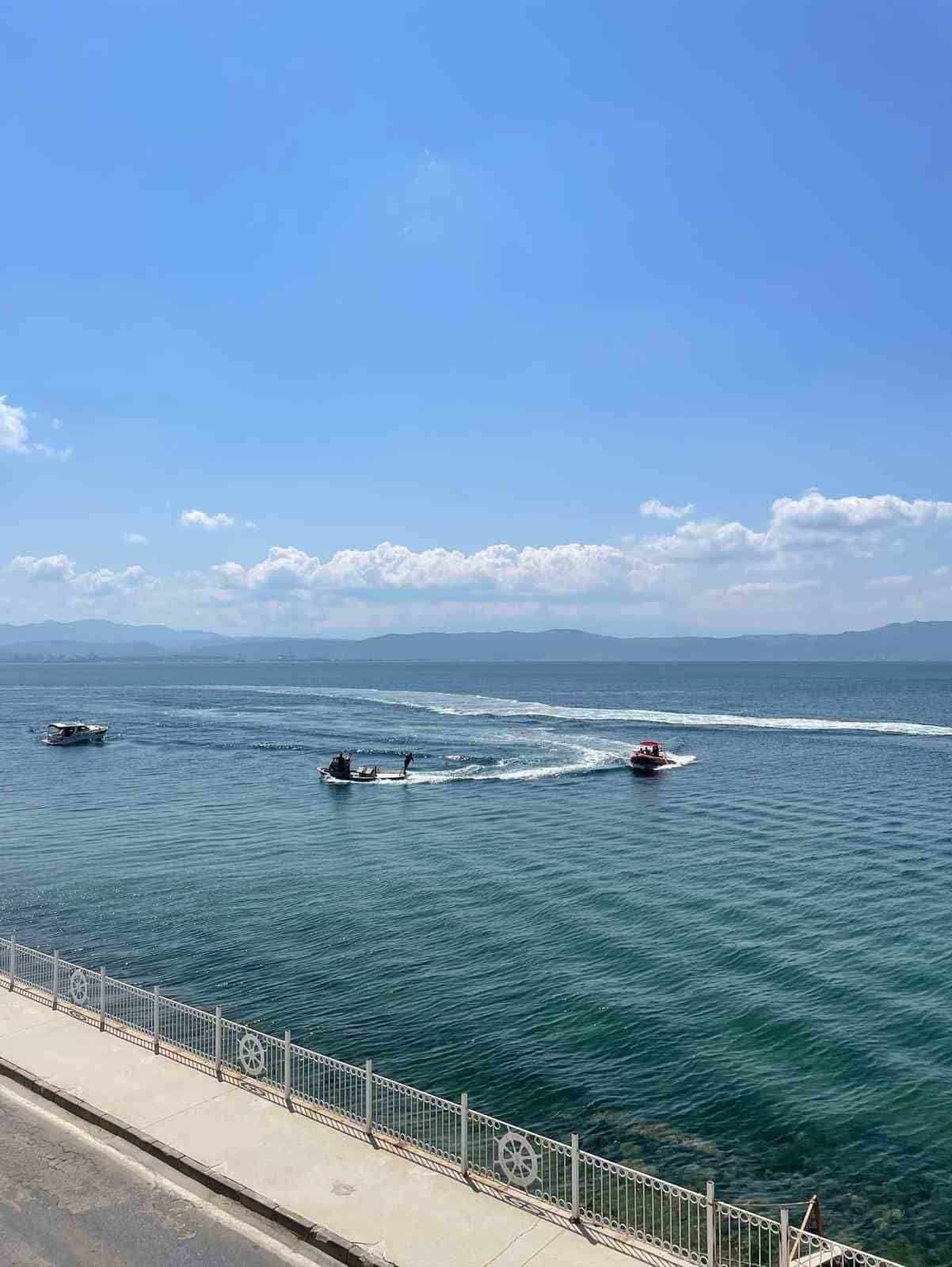 Bursa’da yasak avlanan balıkçılara operasyon