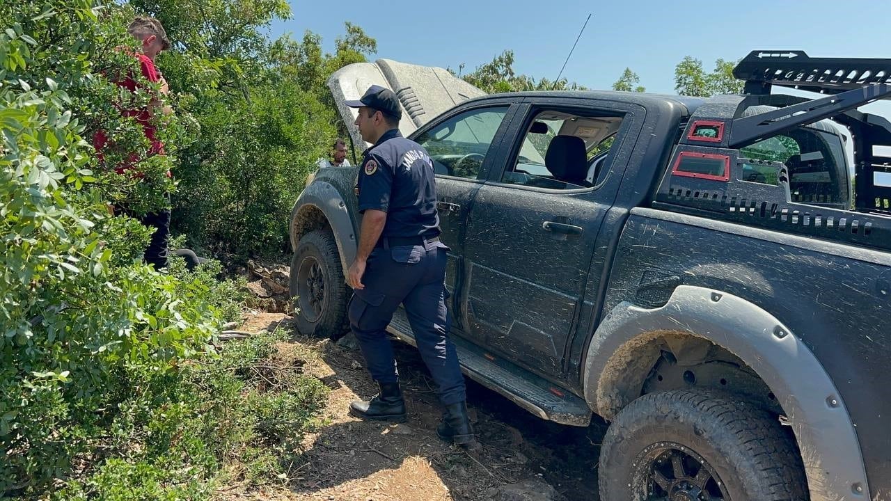 İznik’te mağarada hazine arayan ve mahsur kalanlar için seferberlik...9 gözaltı, mahsur 2 kişi kurtarıldı