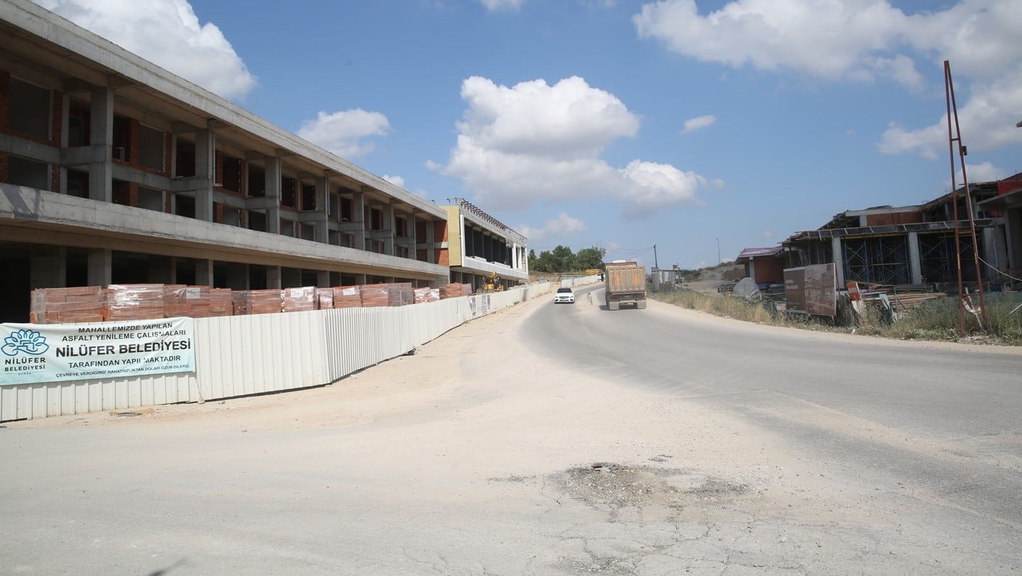 Nilüfer Gümüştepe Düzgün Sokak geçici olarak trafiğe kapanıyor