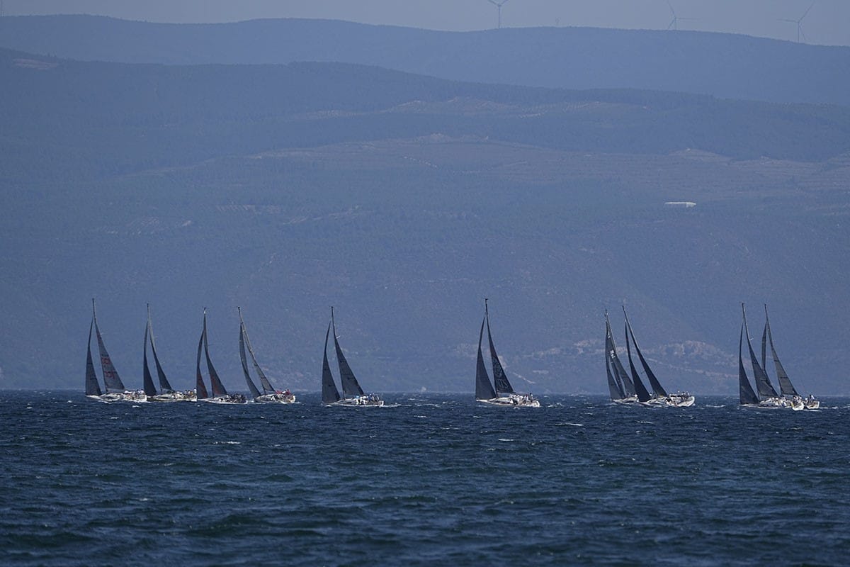 11. TAYK - Eker Olympos Regatta yelken yarışında ’Büyük’ kupayı, Fenerbahçe Doğuş Yelken Yat Takımı Fenerbahçe 1 takımı kazandı