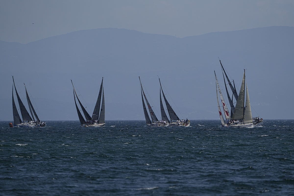 11. TAYK - Eker Olympos Regatta yelken yarışında ’Büyük’ kupayı, Fenerbahçe Doğuş Yelken Yat Takımı Fenerbahçe 1 takımı kazandı