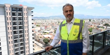 Beşyol’da riskli binaların yıkımı sürüyor