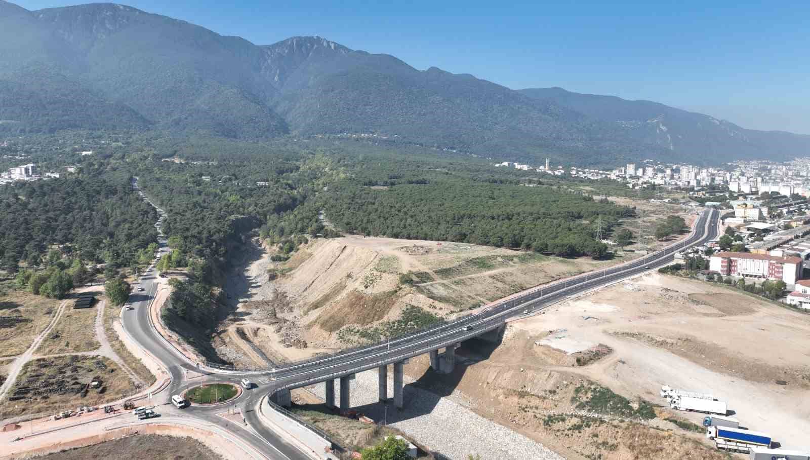 Bursa’da ulaşım sorununa köprülü neşter