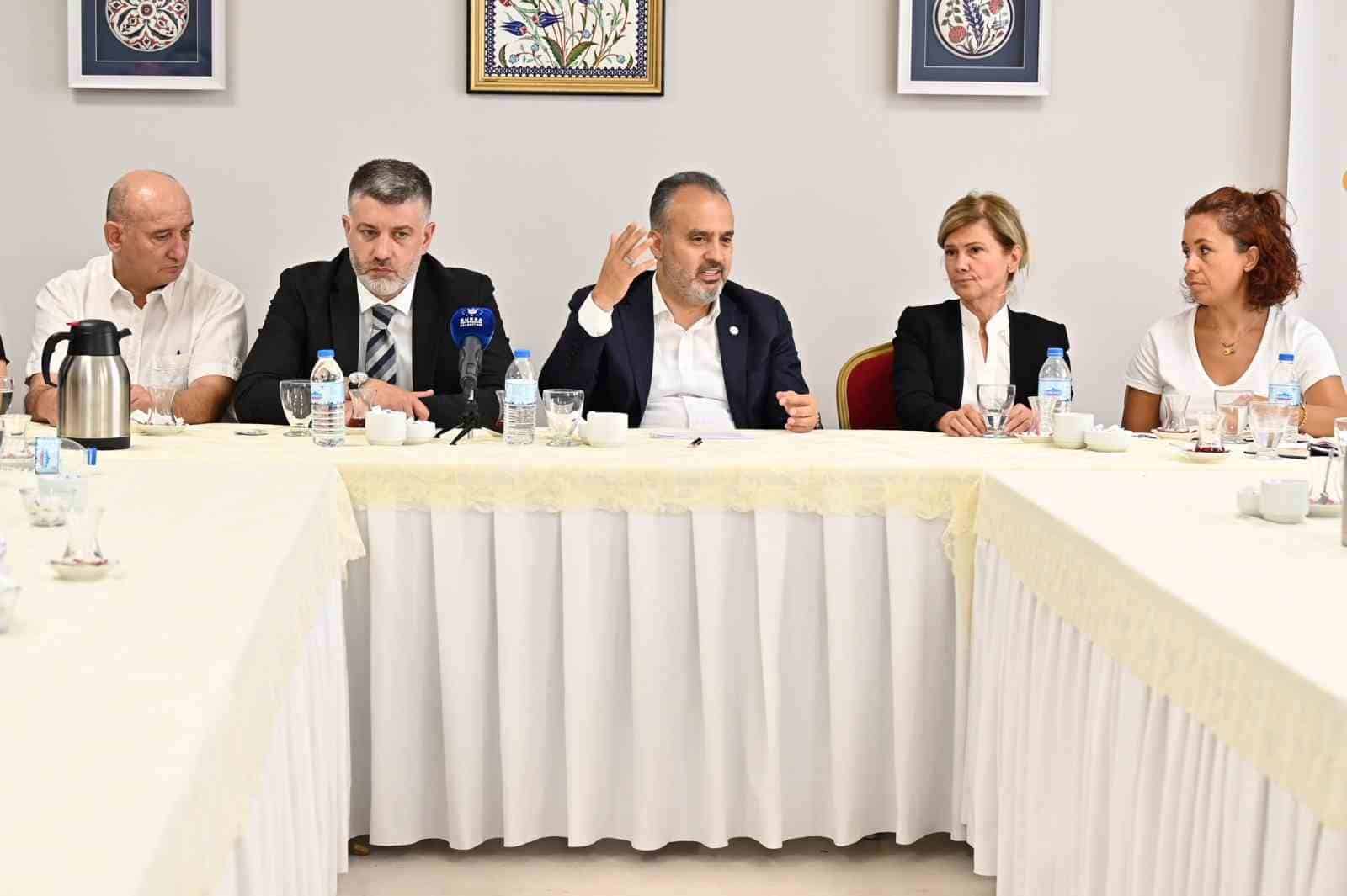 Bursa’da yalın hizmetle 796 milyon lira tasarruf