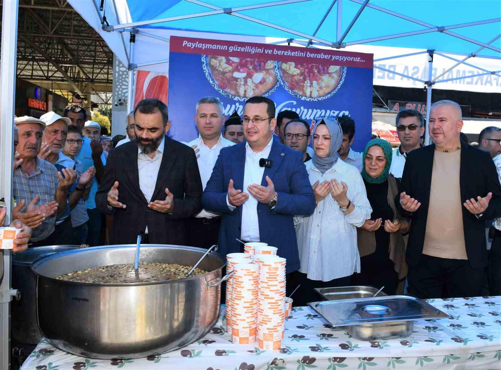Mustafakemalpaşa’da bereket kazanları kaynadı