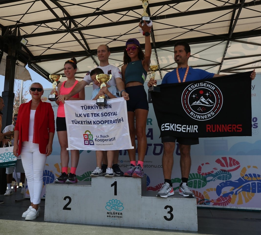 Nilüfer‘de Zafer Bayramı coşkusu sporla buluştu