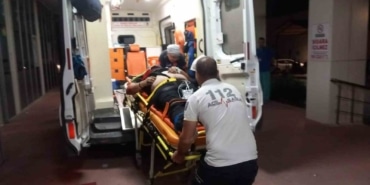 Tır ile bariyer arasına sıkıştı 1 ölü 3 yaralı