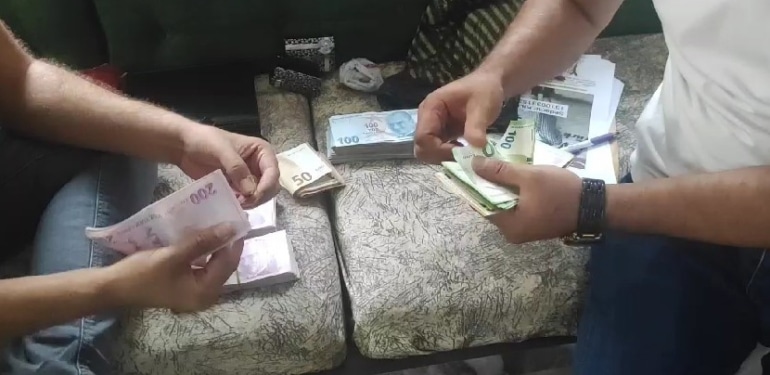 Daire daire vurgun yaptılar... Adliyeye çıkarken söylediği sözler şaşırttı
