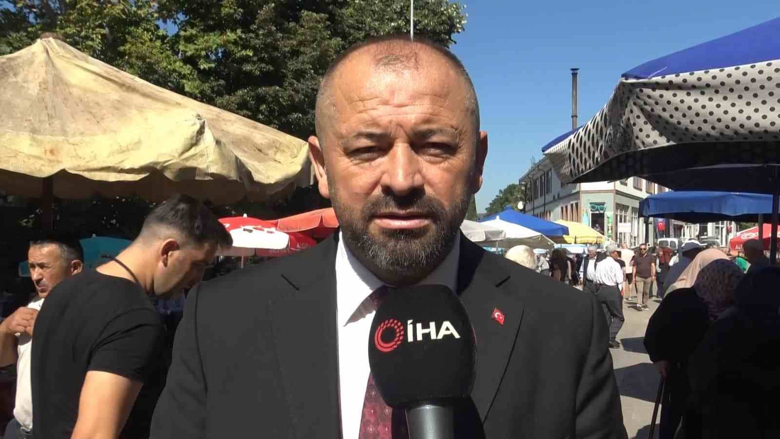 (Özel)  Bu pazar 700 yıldır her salı günü bereket duasıyla açılıyor