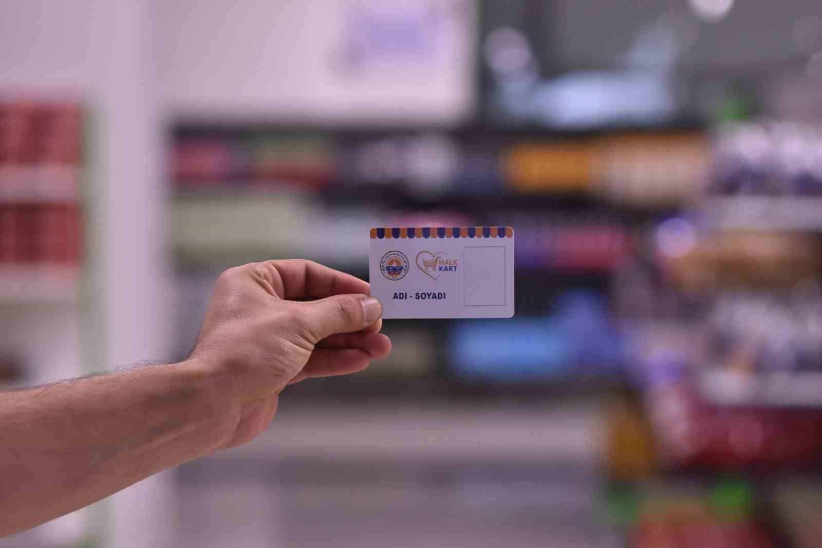 Paranın geçmediği market, ihtiyaç sahiplerine 5 milyonluk yardım sağladı