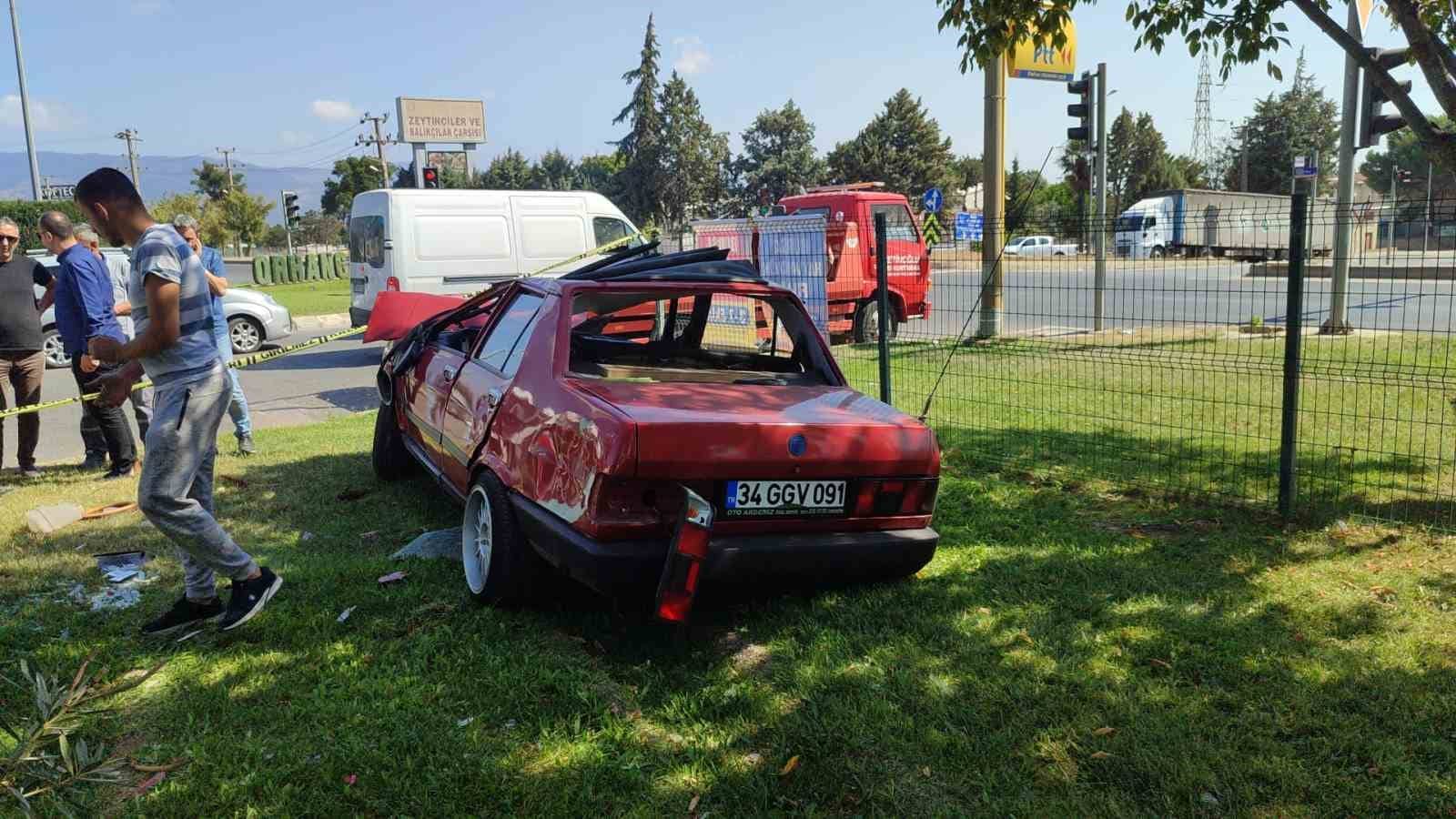 Takla atıp hurdaya dönen araçtan hafif sıyrıklarla kurtuldu