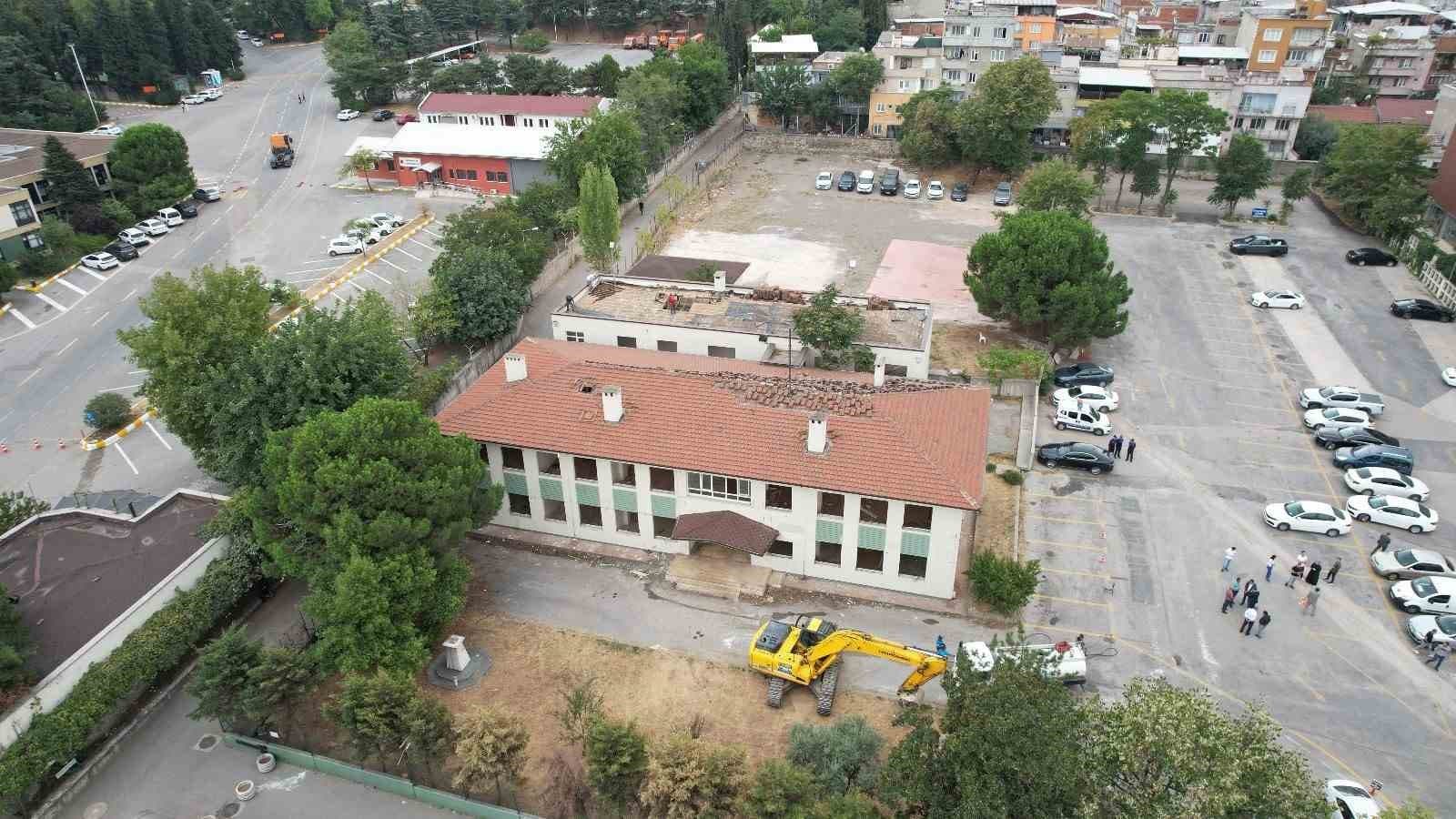 Yıldırım’da sadece binalar değil yaşam dönüşüyor