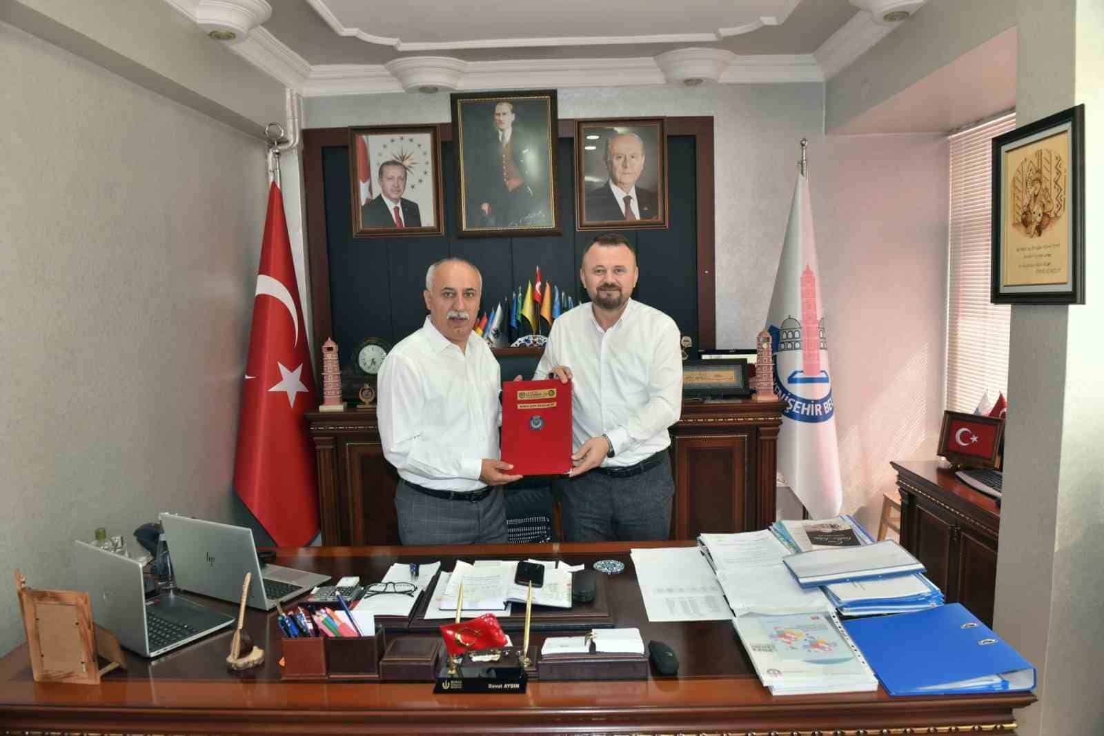 Başkan Aydın: "İşçimizi enflasyona ezdirmedik"