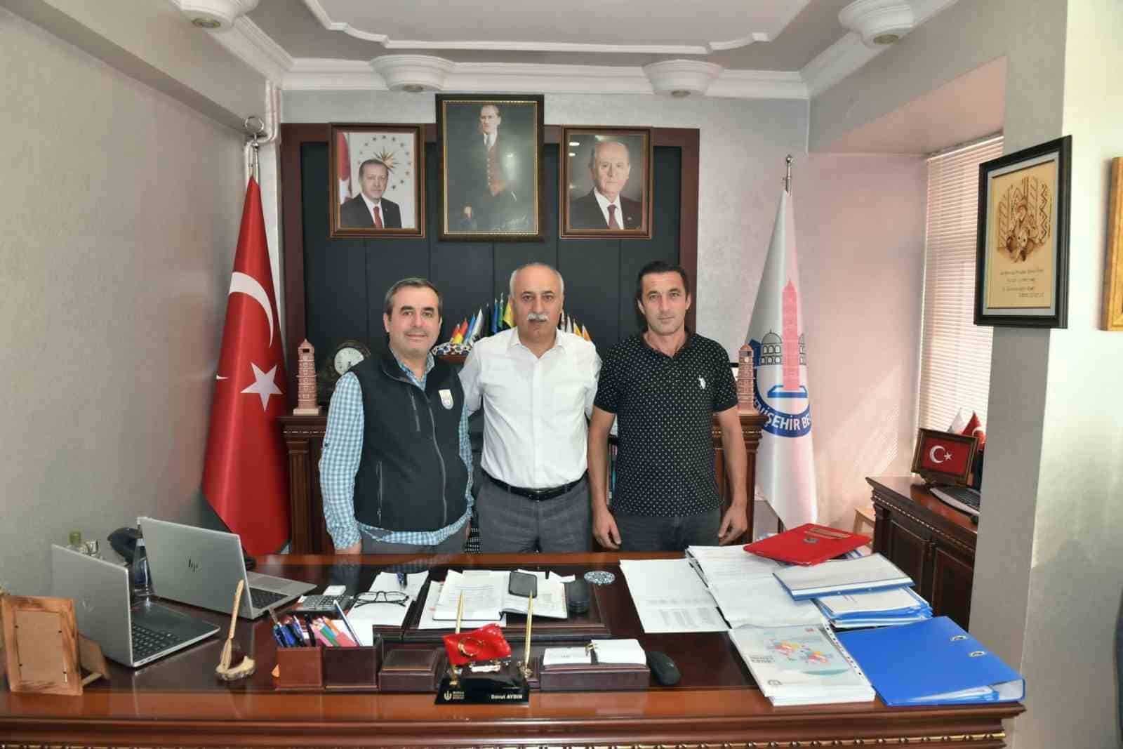 Başkan Aydın: "İşçimizi enflasyona ezdirmedik"