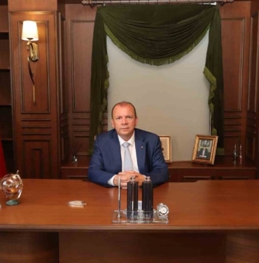 Bursa Ticaret Borsası Başkanı Özer Matlı Cumhuriyetin 100. yılını kutladı