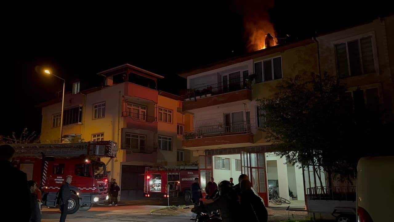 Bursa’da korkutan baca yangını