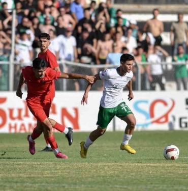 Bursasporlu futbolcu Mustafa Genç 2 maç ceza aldı