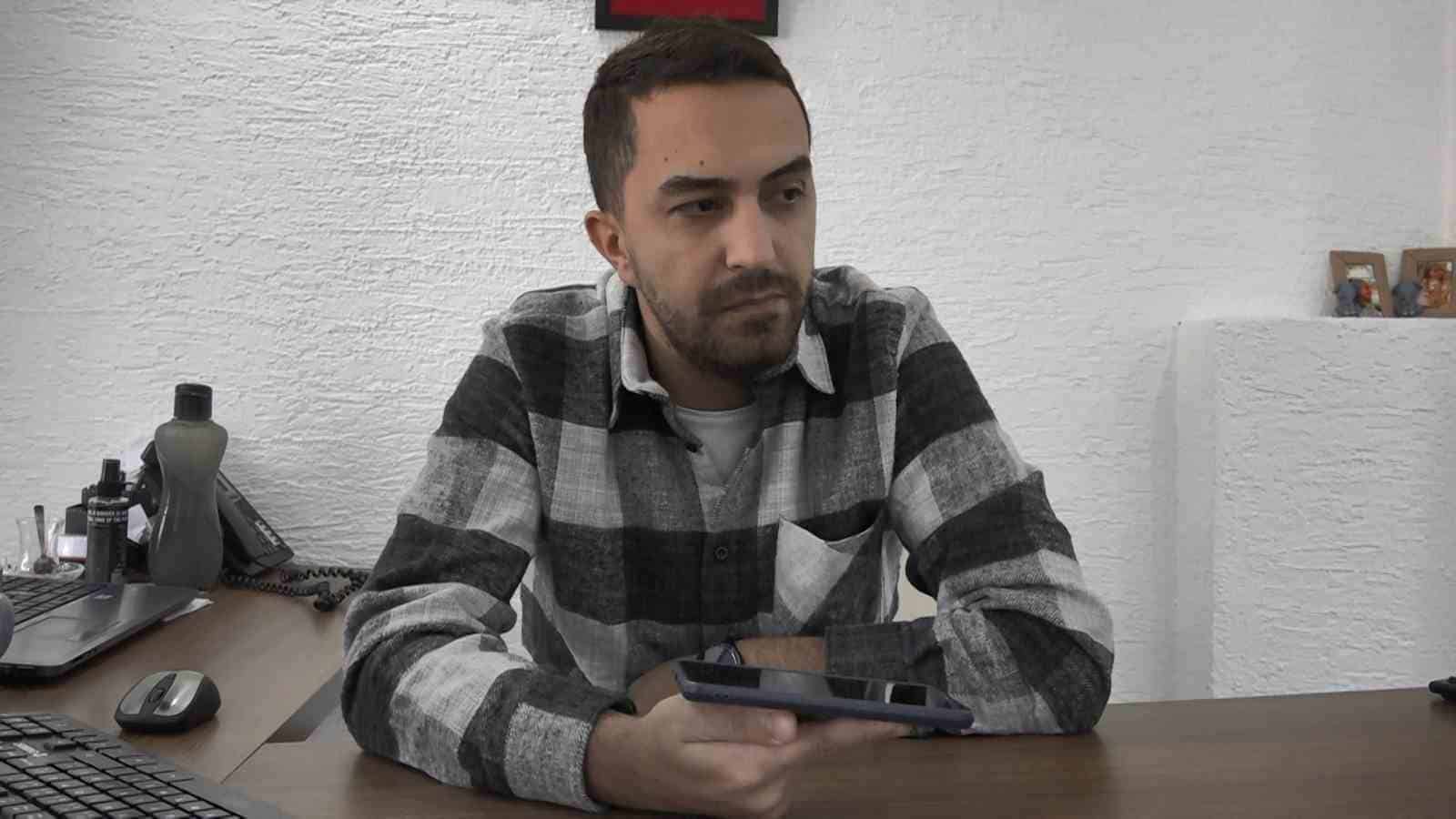 Dolandırıcı sazan sarmalına kendisi dolandı