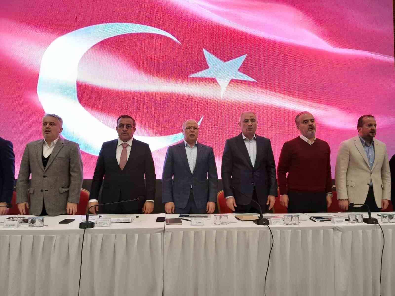Efkan Ala: “İsrail kendisine devlet diyor ama bir çete gibi davranıyor”