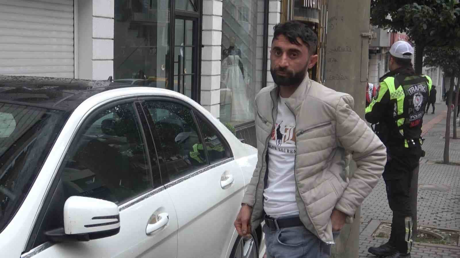 (Özel) Gece kulübünden çıktı, direksiyon başında sızdı...Polisler böyle uyandırdı