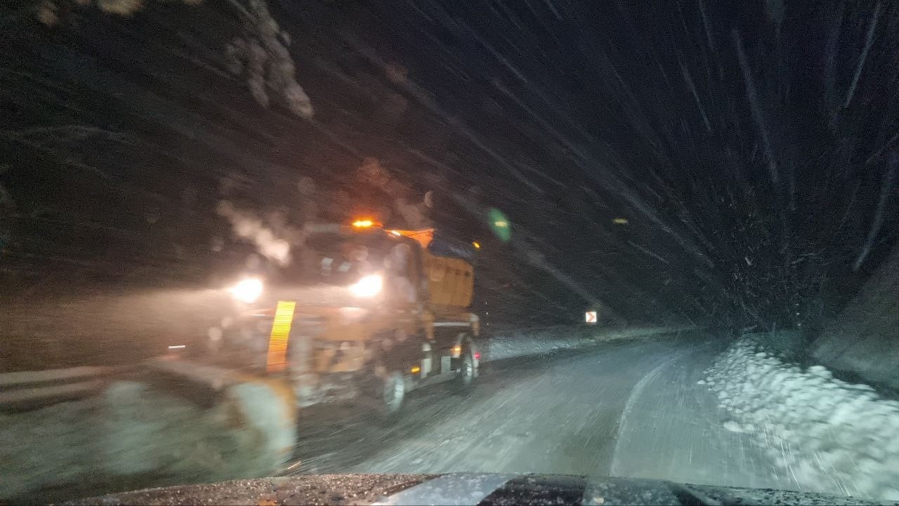 Uludağ’da kar kalınlığı 50 santimetreyi geçti