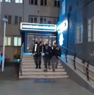 Kıskançlık yüzünden eşini öldüren şahıs tutuklandı