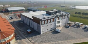 KARACABEY, SPORDA DEVRİM YAPTI KARACABEY'DE HALKI 7'DEN 70'E SPORA YÖNELDİ