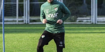 Bursaspor günü çift idmanla tamamladı