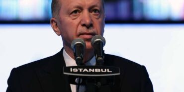 CUMHURBAŞKANI ERDOĞAN'DAN İSRAİL'E TEPKİ: "İŞGALCİ İSRAİL, ULUSLARARASI HUKUK ÖNÜNDE HESAP VERECEK" ERDOĞAN'DAN NETANYAHU'YA NAZİ BENZETMESİ: "NETANYAHU GÜNÜMÜZÜN NAZİ CANİSİDİR" CUMHURBAŞKANI ERDOĞAN, İLİM YAYMA VAKFI 53. OLAĞAN GENEL KURULUNA KATILDI