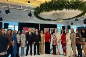 AK Parti Nilüfer’de "Kadın Cumhuriyeti" ilan etti