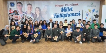 Bursa’nın kitap kurtları ödüllendirildi