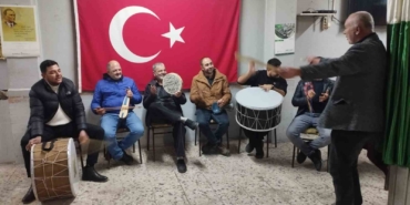 Köy gençlerinden eğlenceli sahur