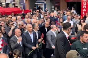 Sevgi yürüyüşünde Cumhur İttifakı adayı Alinur Aktaş’a büyük ilgi