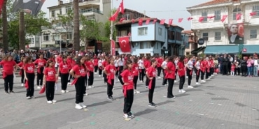 Mudanya’da 23 Nisan bayramı coşkusu