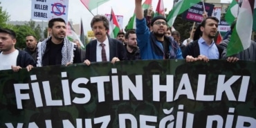 Üniversite öğrencilerinden çadırlı Filistin eylemi