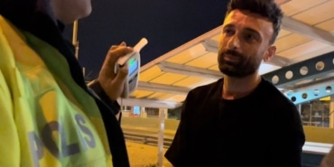 Böyle sabır sınavı görülmedi...Alkolmetreyi görünce dili tutuldu