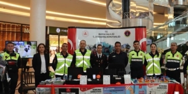 Bursa İl Jandarma Komutanlığı vatandaşları bilgilendirdi