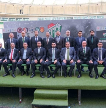 Bursaspor’un yeni başkanı Enes Çelik oldu