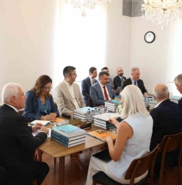 Marmara Belediyeler Birliği’nde gündem sokak hayvanları ve deprem