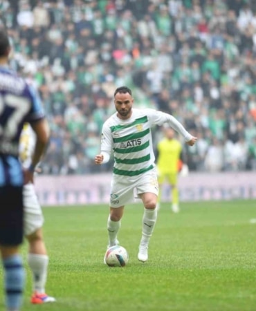 TFF 3. Lig: Bursaspor: 4 - Anadolu Üniversitesi: 1