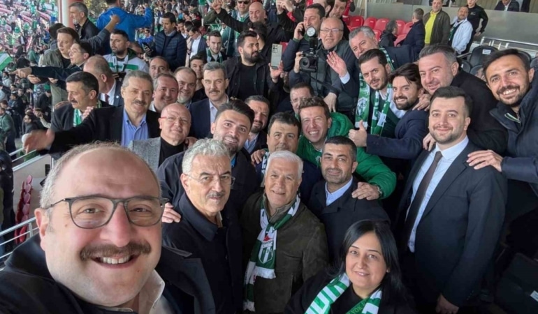 Bursa protokolünü buluşturan fotoğraf